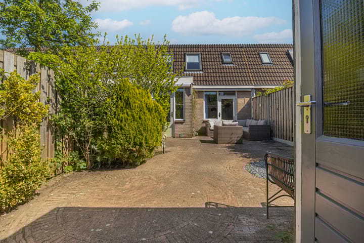 Foto 22 van Anna Bijnsstraat 15