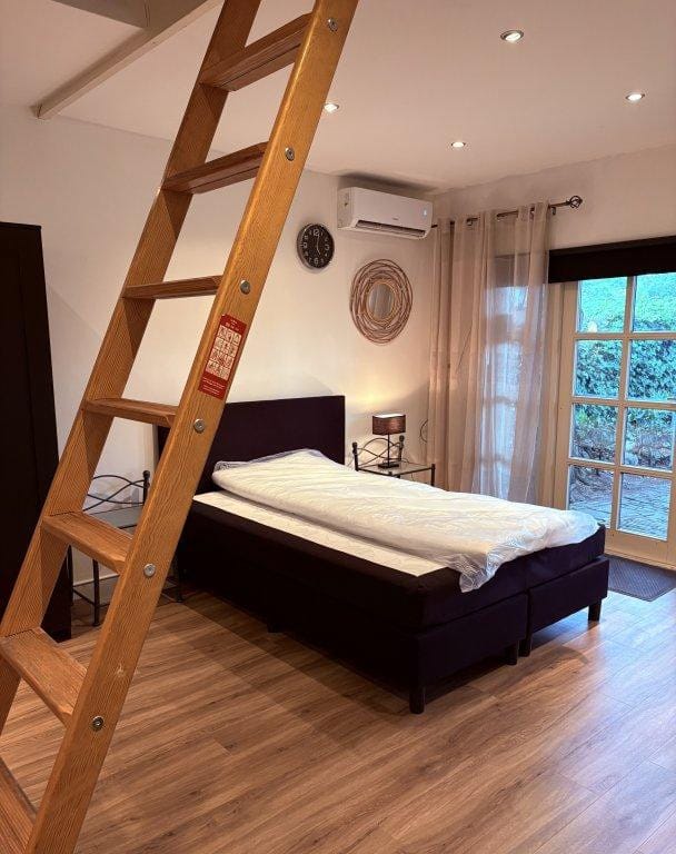 Foto 11 van De Wertstraat 20