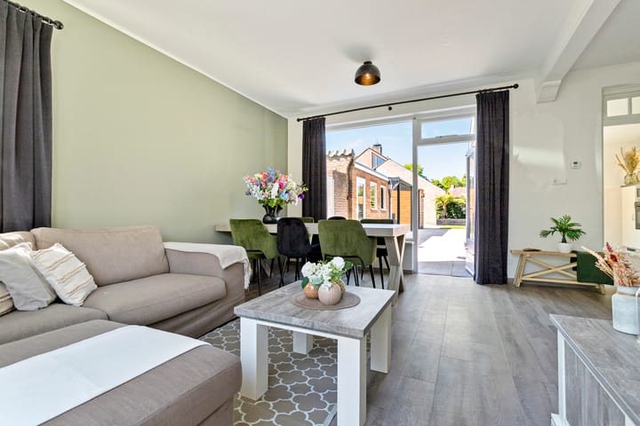 Foto 16 van Achterstraat 68