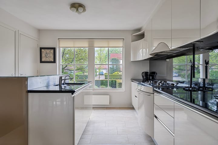 Photo 12 of Hoofdstraat 69