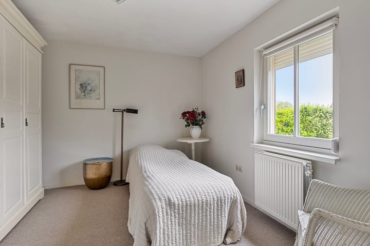 Photo 21 of Hoofdstraat 69