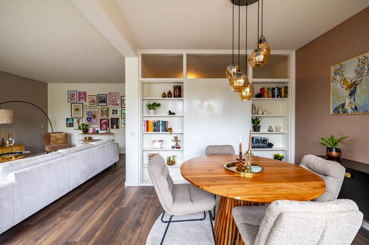 Photo 14 of Helperzoom 385