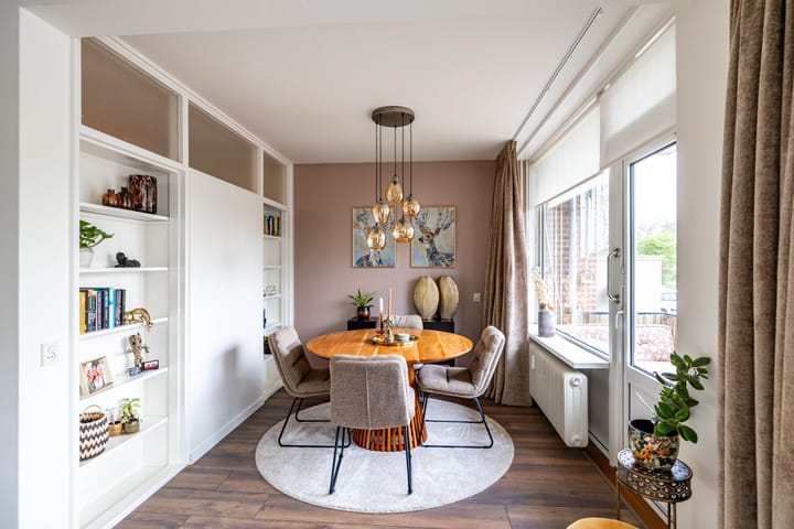 Photo 15 of Helperzoom 385