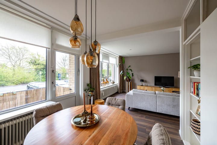 Photo 16 of Helperzoom 385