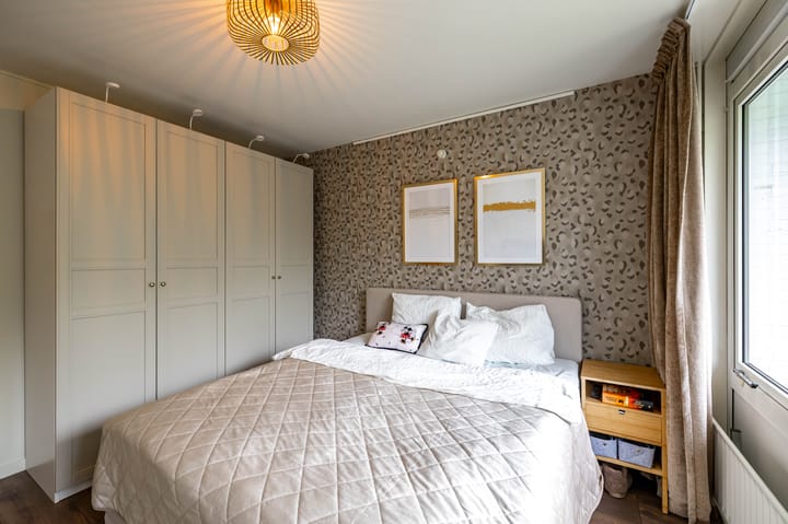 Photo 28 of Helperzoom 385