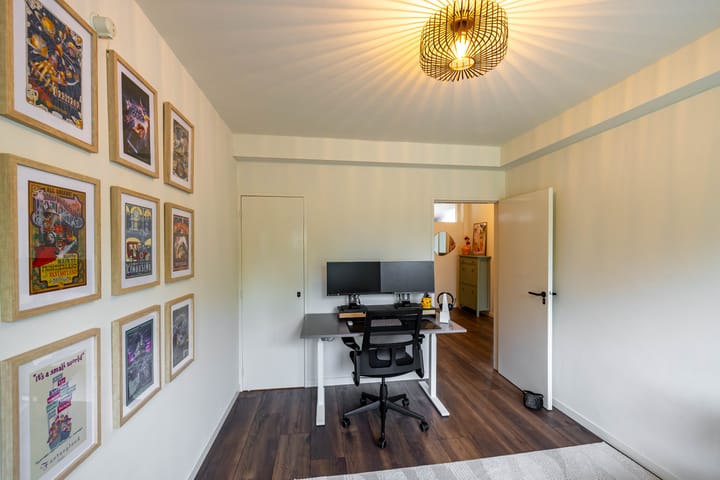 Photo 30 of Helperzoom 385