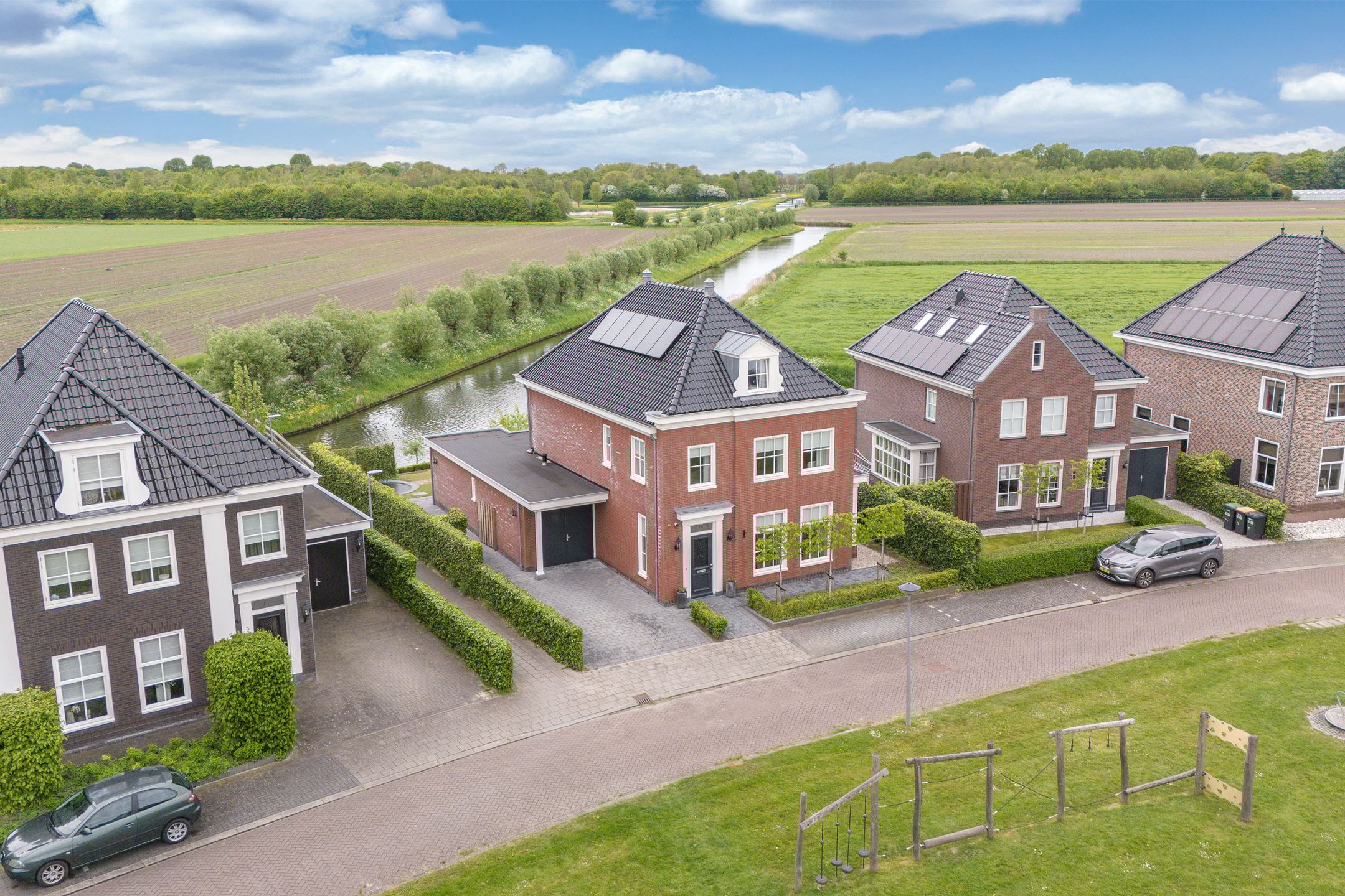 Foto 9 van Tuindershof 13