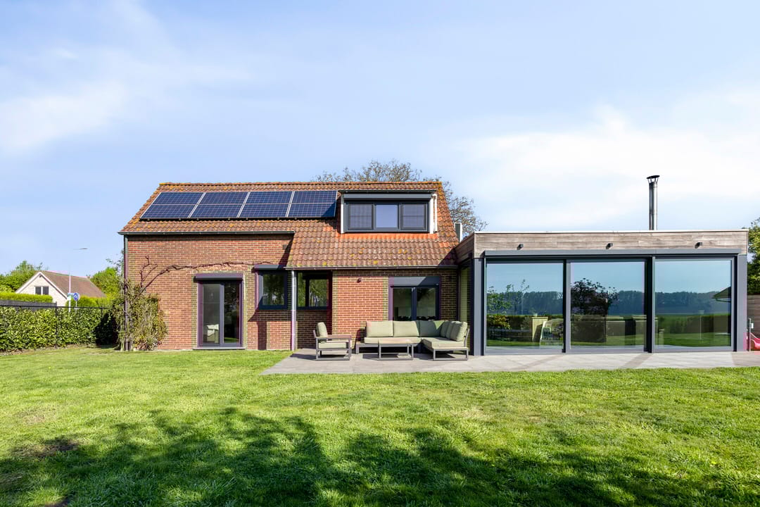 Foto 1 van Overslagseweg 1