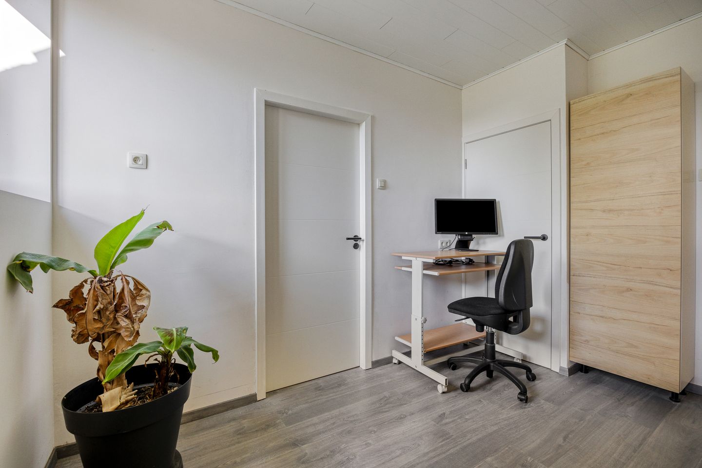 Foto 14 van Overslagseweg 1