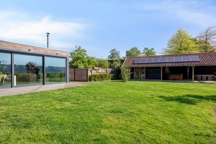 Foto 30 van Overslagseweg 1