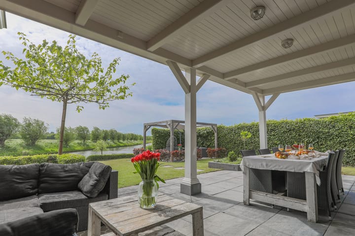 Foto 50 van Tuindershof 13