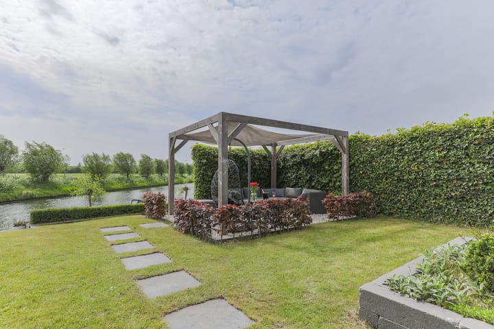 Foto 54 van Tuindershof 13