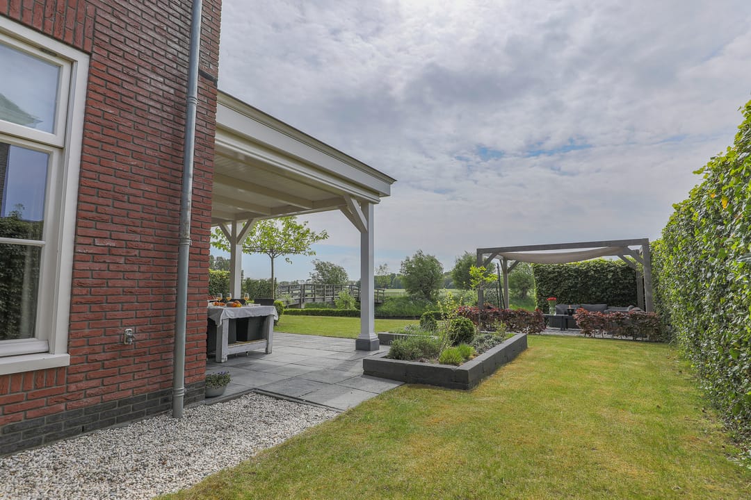 Foto 62 van Tuindershof 13