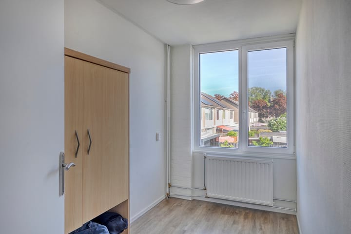 Foto 19 van Jan Tooroplaan 153