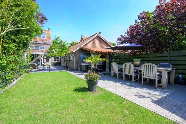 Photo 2 of Bosstraat 65