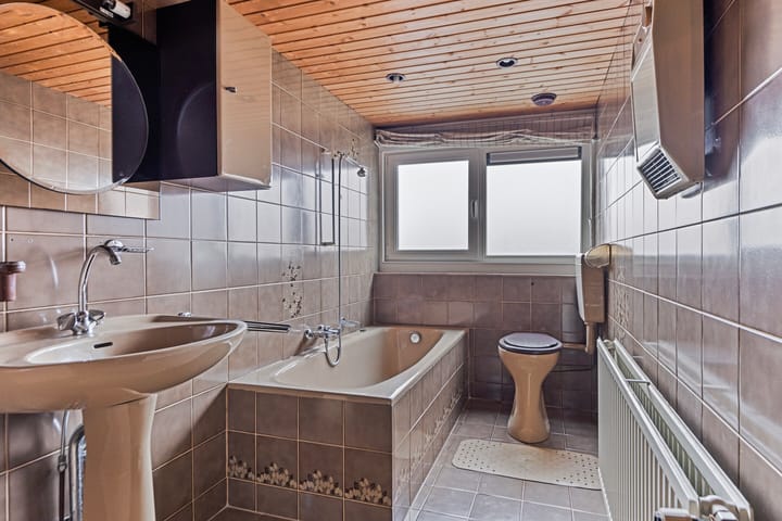 Foto 5 van Julianastraat 8