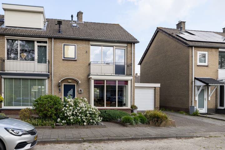 Foto 33 van Plantsoen 112