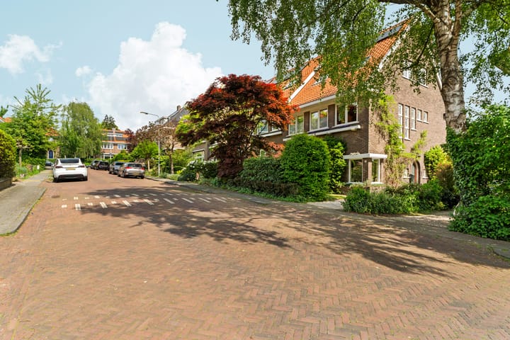 Foto 5 van Hobbemastraat 9