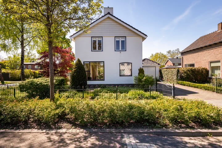 Foto 11 van Irenestraat 36