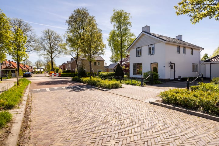 Foto 12 van Irenestraat 36