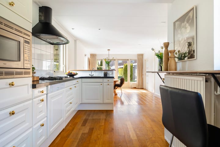 Foto 27 van Irenestraat 36