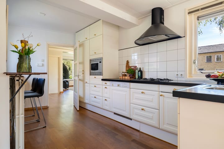 Foto 29 van Irenestraat 36