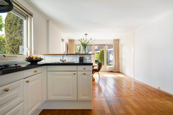 Foto 31 van Irenestraat 36