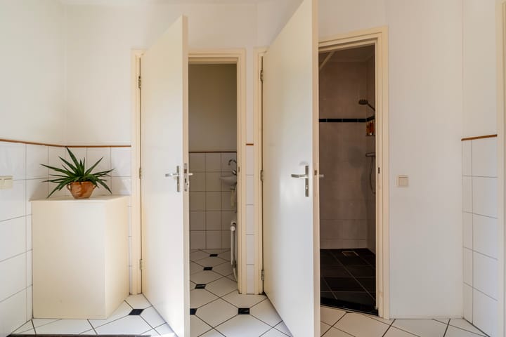 Foto 39 van Irenestraat 36