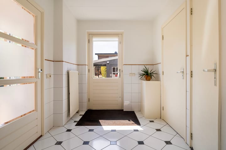 Foto 43 van Irenestraat 36