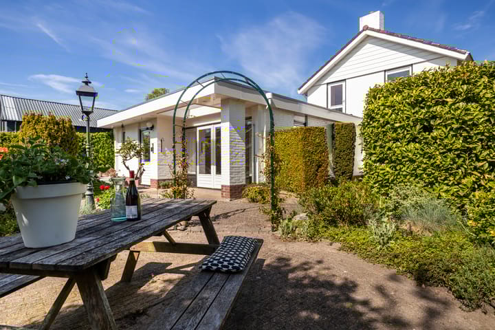 Foto 51 van Irenestraat 36