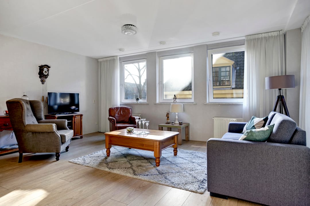 Photo 8 of Hofplein 18