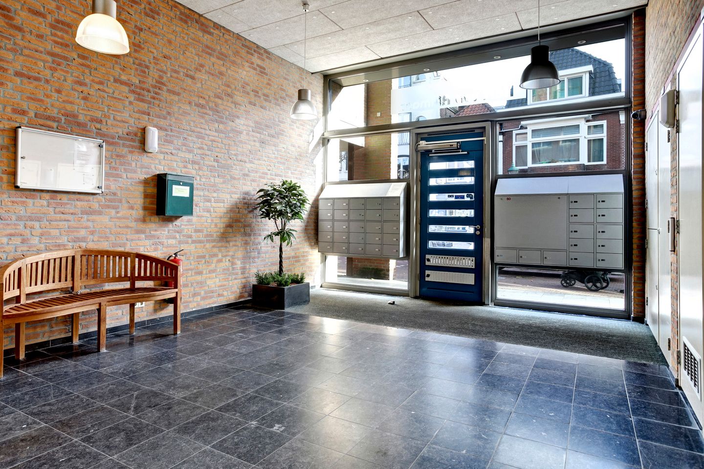 Photo 35 of Hofplein 18