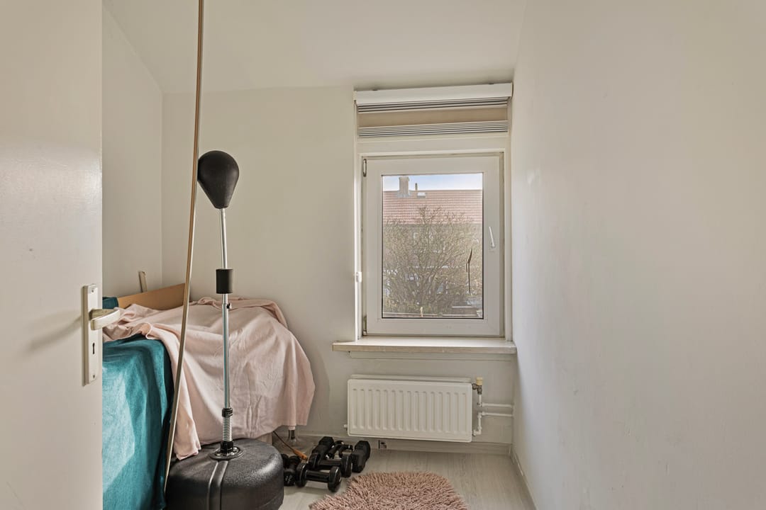 Photo 16 of Bereklauwstraat 9