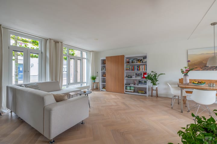 Foto 7 van J. Reyneke van Stuwestraat 13