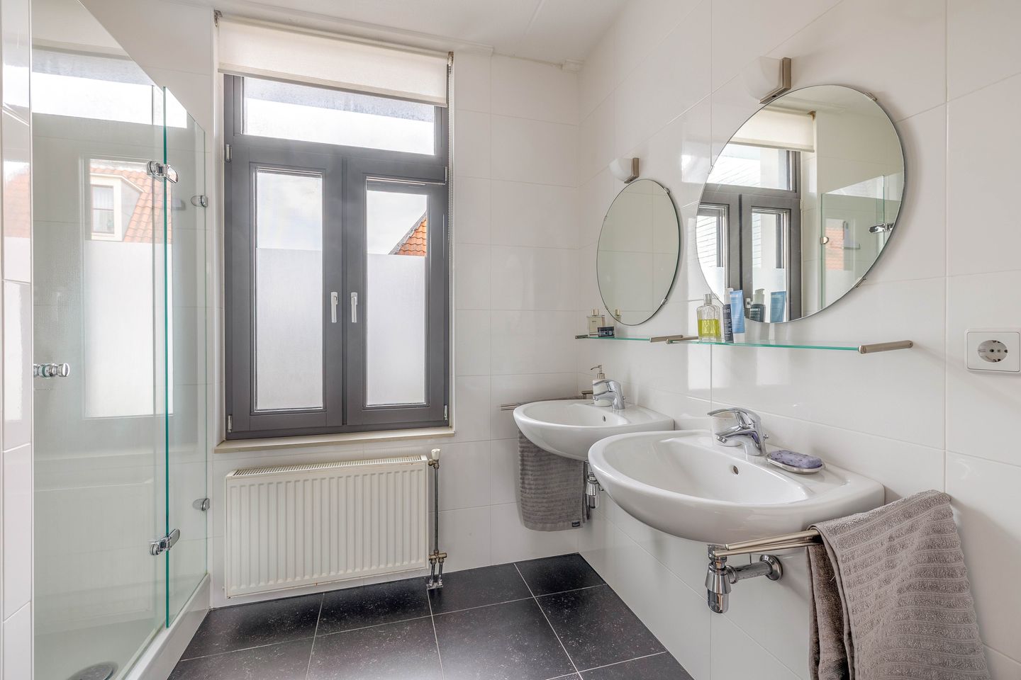 Foto 25 van J. Reyneke van Stuwestraat 13