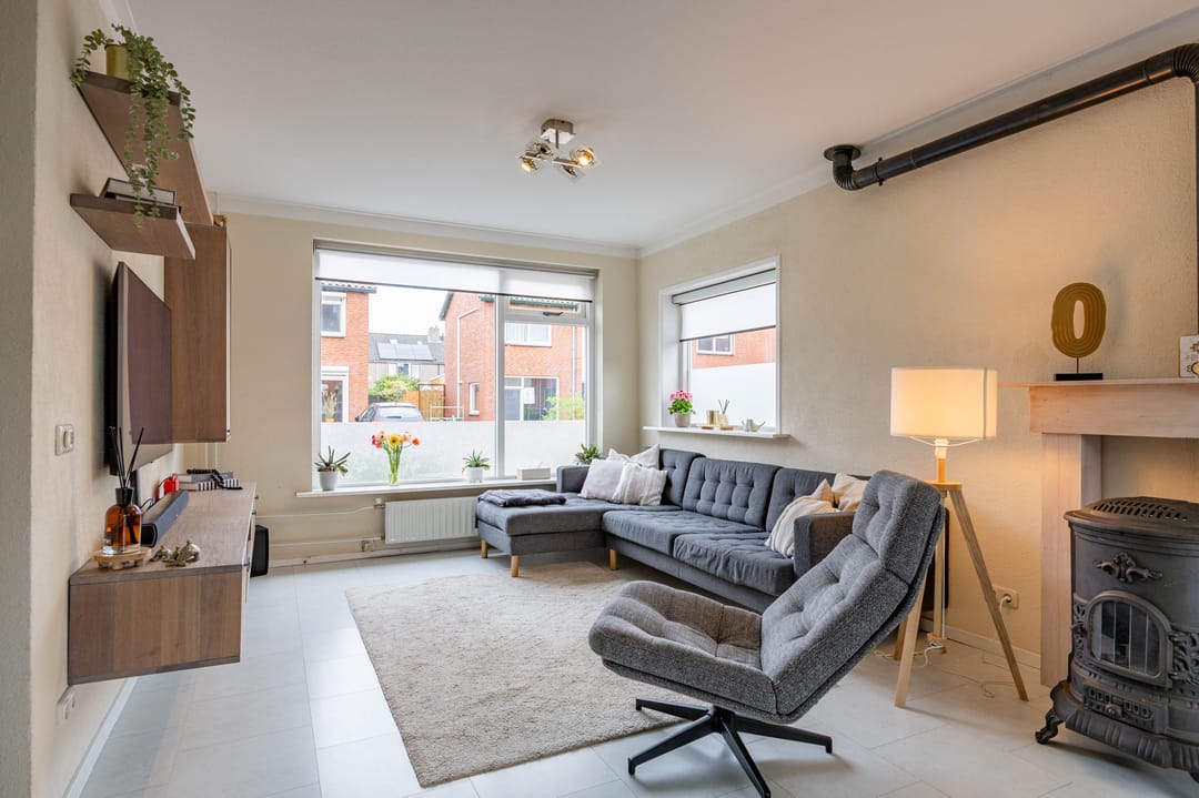 Photo 2 of Trompstraat 18