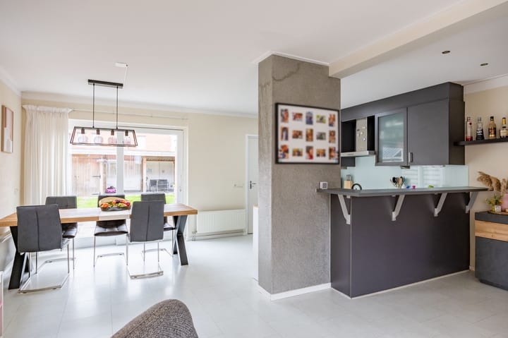 Foto 11 van Trompstraat 18