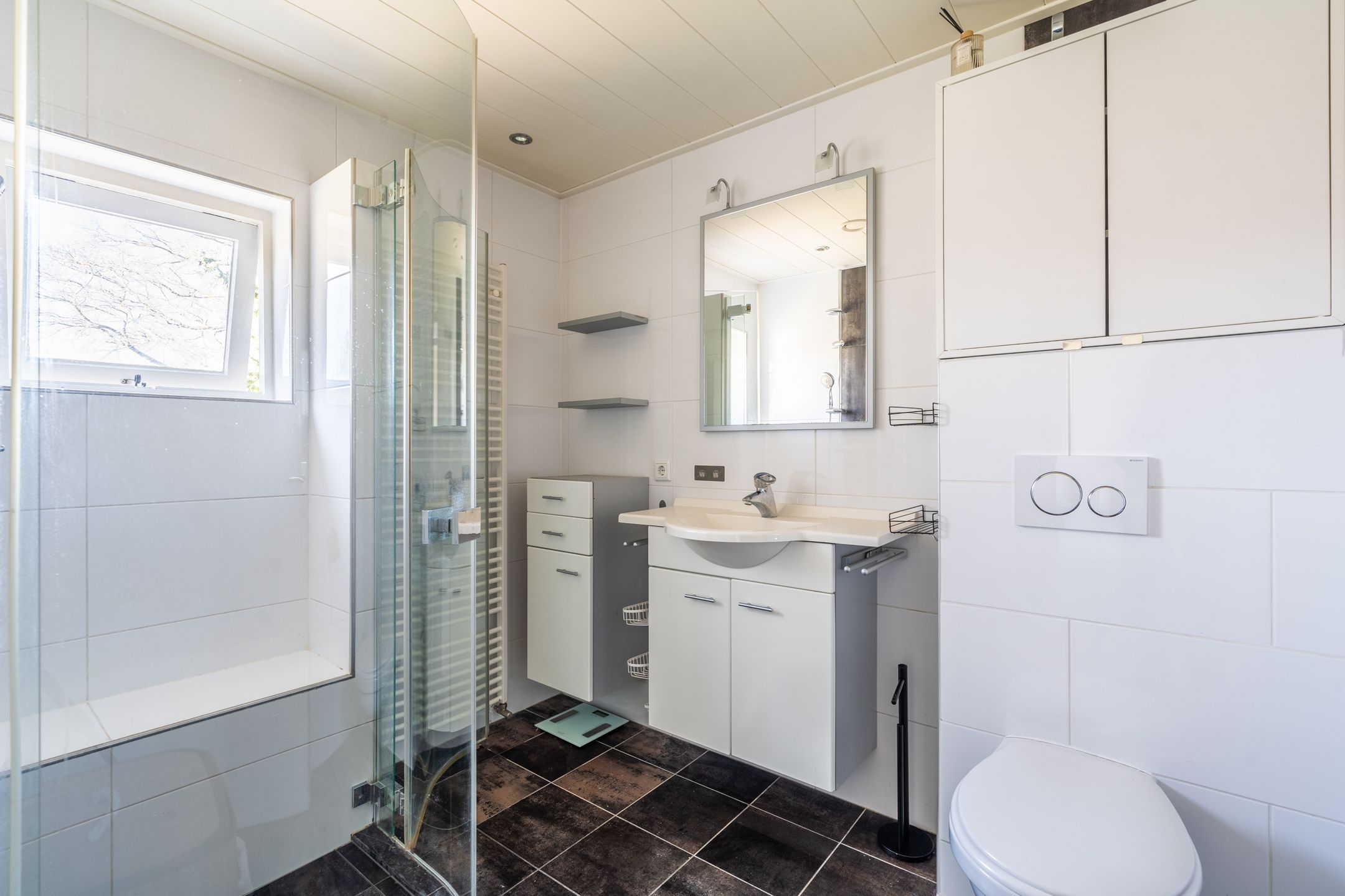 Foto 18 van Uranus 42