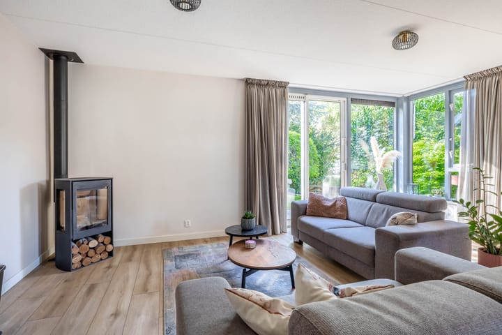 Photo 15 of Steekmast 12