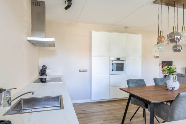 Photo 23 of Steekmast 12