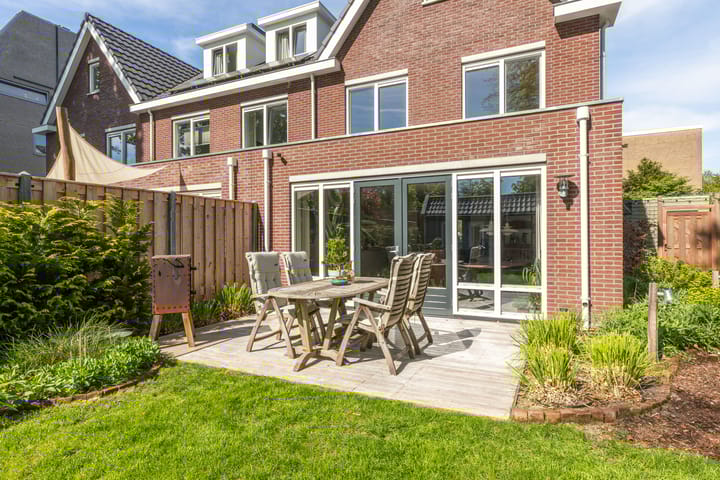 Foto 49 van Willem Barentszweg 206