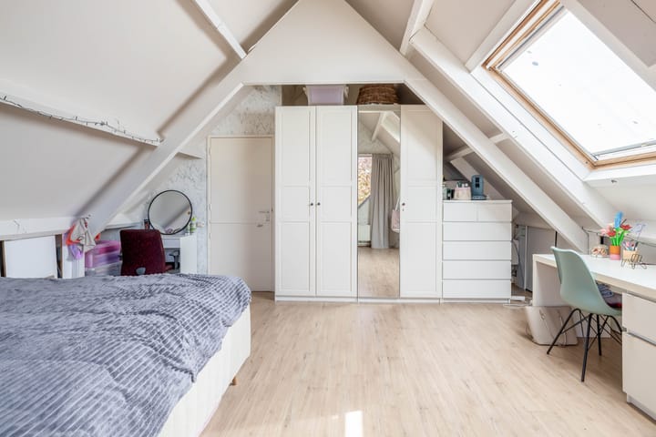 Photo 37 of Steekmast 12