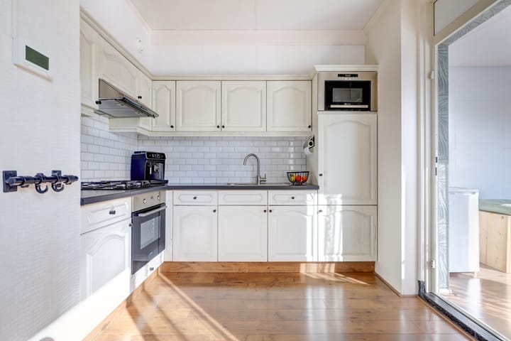 Foto 5 van Maarten Harpertsz.Trompstraat 7