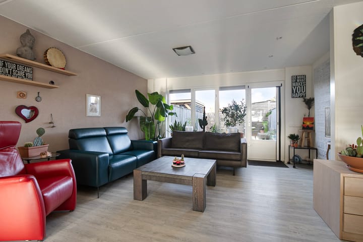 Foto 11 van Prins Hendrikstraat 17