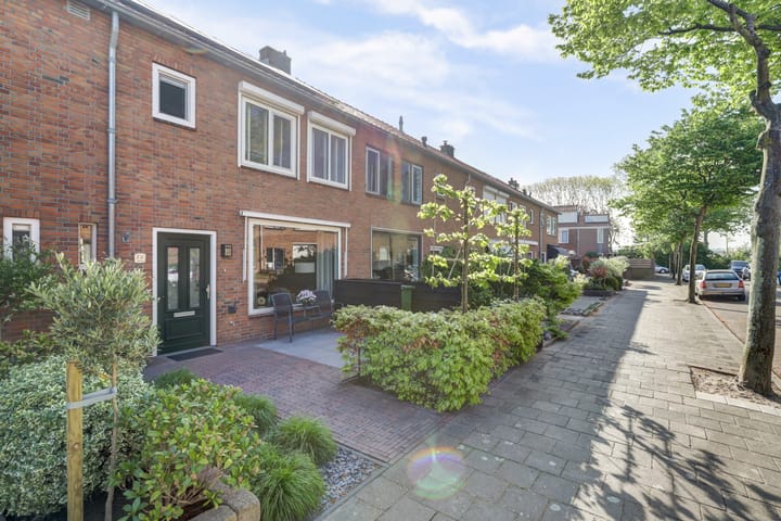 Foto 34 van Maarten Harpertsz.Trompstraat 7