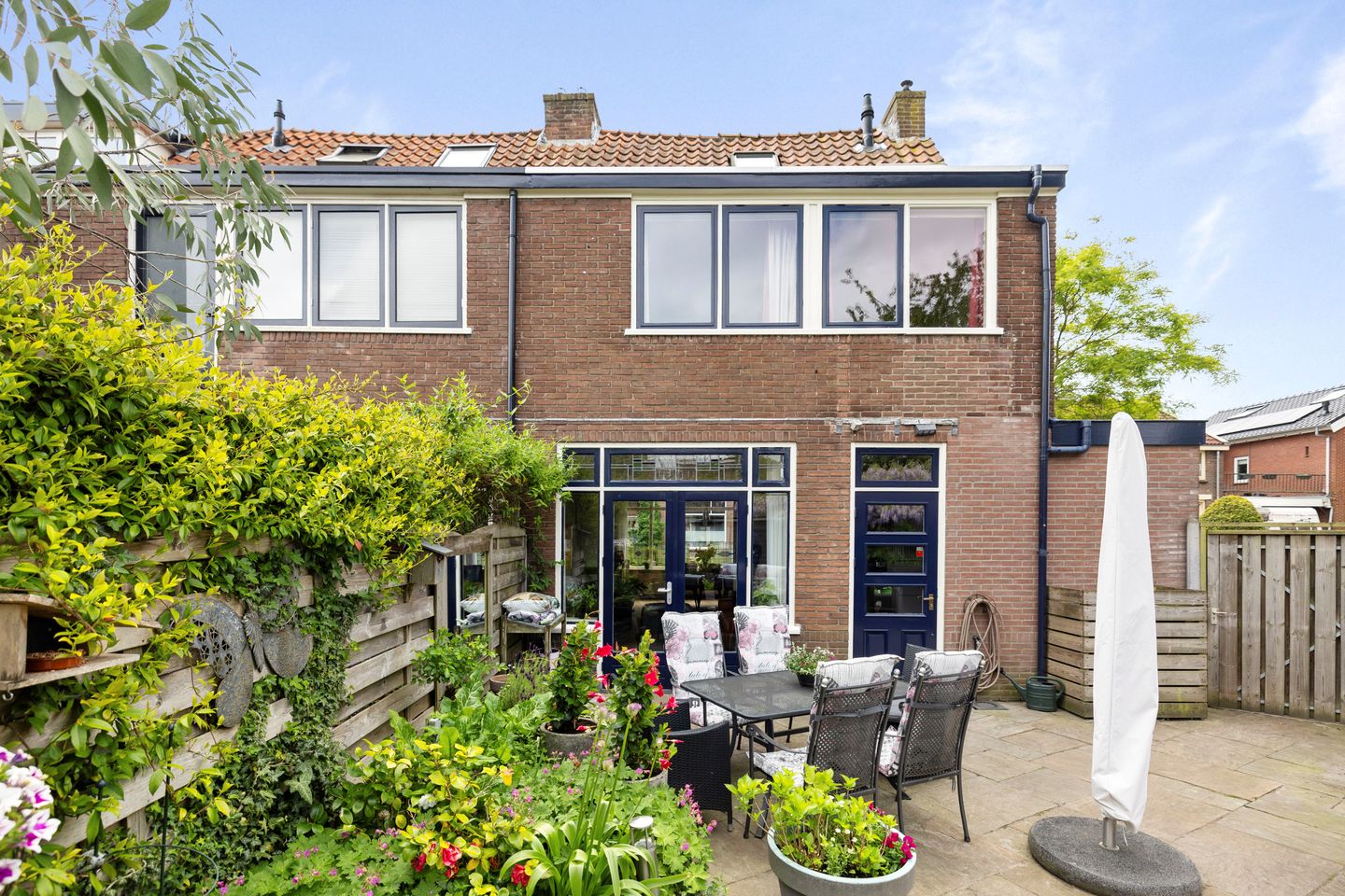 Photo 25 of Bloemstraat 40