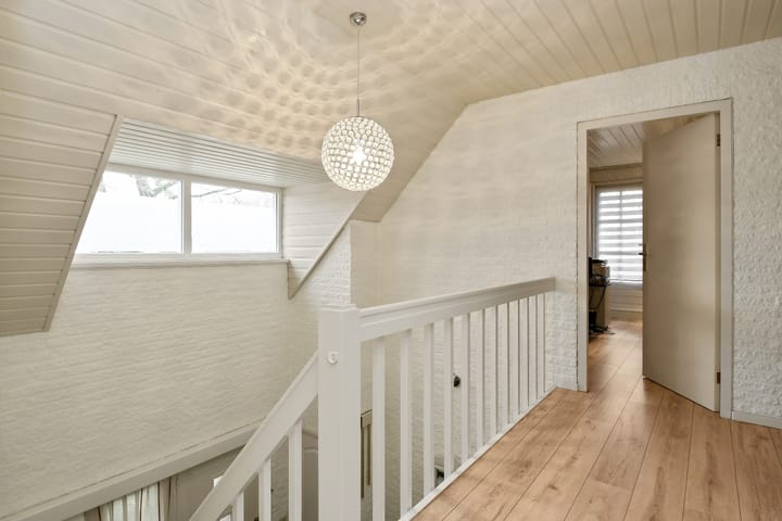 Foto 16 van Ostaderstraat 10