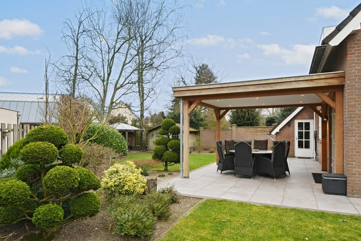 Foto 29 van Ostaderstraat 10