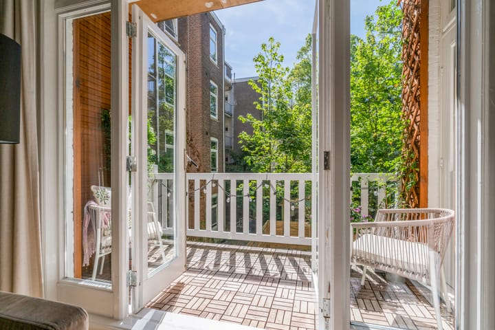 Foto 10 van Van Ostadestraat 238-1