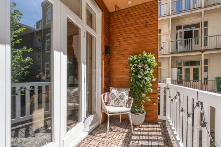 Foto 11 van Van Ostadestraat 238-1